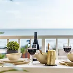 Luxury Terrace & Beachfront By Turivida