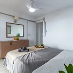 Luxury Terrace & Beachfront By Turivida Fuengirola
