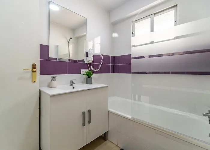 High-end Vistamar - *